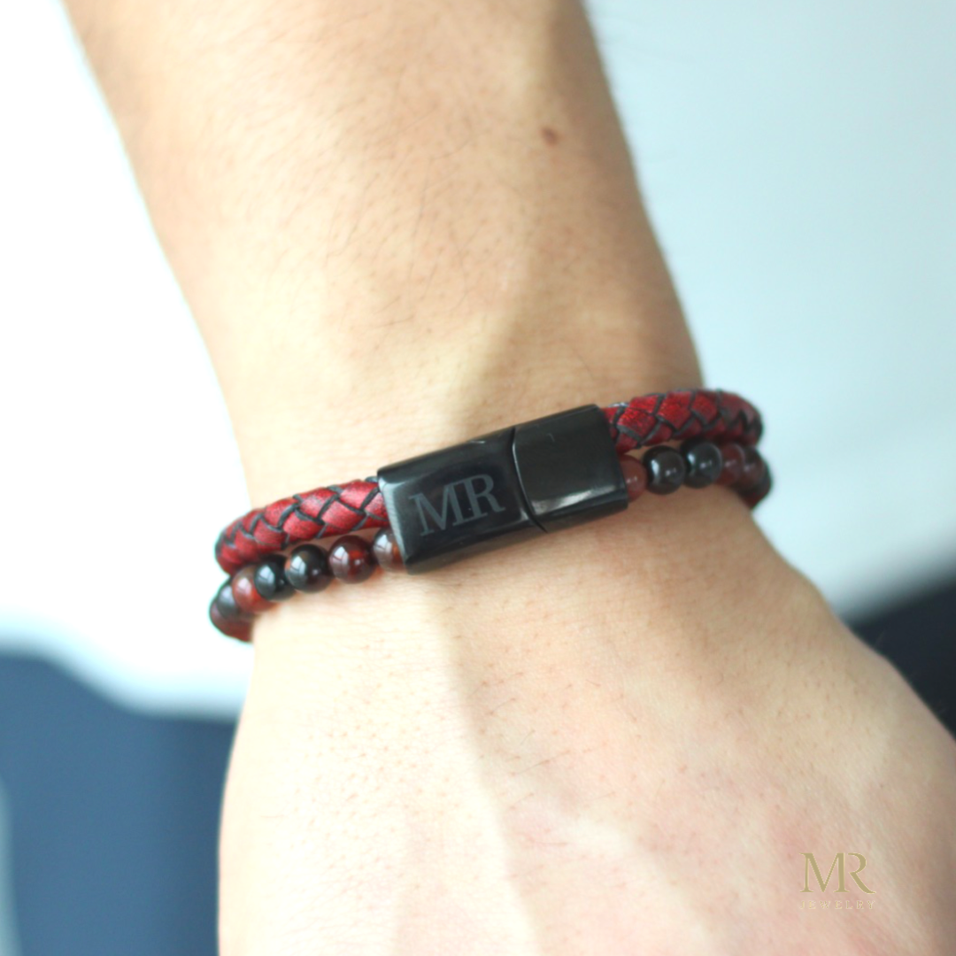 MijnRoots natuursteen rood leren armband met donkere tijgeroog kralen - RVS Sluiting