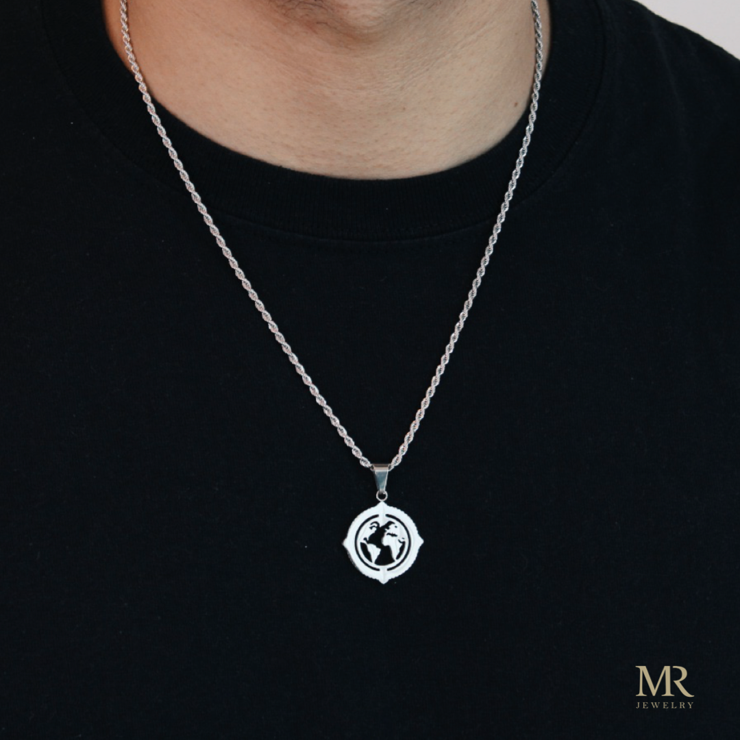 Pendant World silver