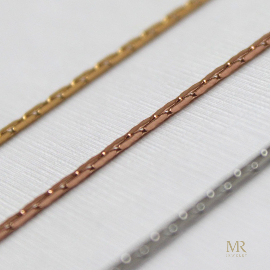 Wire chain bracelet gold